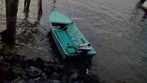 ขายเรือใหม่ 11ฟุต พร้อมเครื่อง yamaha 8แรง