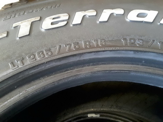 BF All USA. 265/75/16 สิ้นปี12 สภาพดีมาก สวยๆ 1ชุด