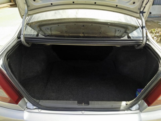 ขายเก๋ง มิตซูบิชิแลนเซอร์ท้ายเบนซ์ เกียร์ออโต้