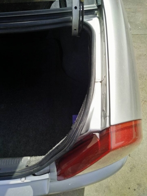 ขายเก๋ง มิตซูบิชิแลนเซอร์ท้ายเบนซ์ เกียร์ออโต้