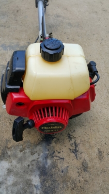 ขายแล้วครับ เครื่องตัดหญ้า Robin NB411 แท้ สสภาพสวย มือสองญี่ปุ่น ขายแล้วครับ เครื่องตัดหญ้า Robin NB411 แท้ สสภาพสวย มือสองญี่ปุ่น