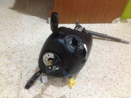 เเกนวง HONDA JAZZ GD ยกเลี้ยวสไปร่อนลูกกุจเเจครบเก่าญี่ปุ่นสภาพดี เเกนวง HONDA JAZZ GD ยกเลี้ยวสไปร่อนลูกกุจเเจครบเก่าญี่ปุ่นสภาพดี