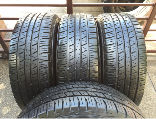 ยาง FALKEN 265 65 17 กลางปี14 ดอกเต็ม เนื้อนิ่มๆ ไม่มีปะ ราคาไม่แพง