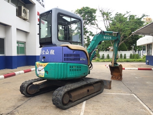 PC35MR-1 ปี1998 5,120ชม. นำเข้าญี่ปุ่นไม่เคยใช้งานในไทยครับ