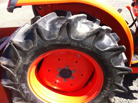 ขายรถตัก KUBOTA  L4708 สภาพนางฟ้าใช้งานน้อยมาก