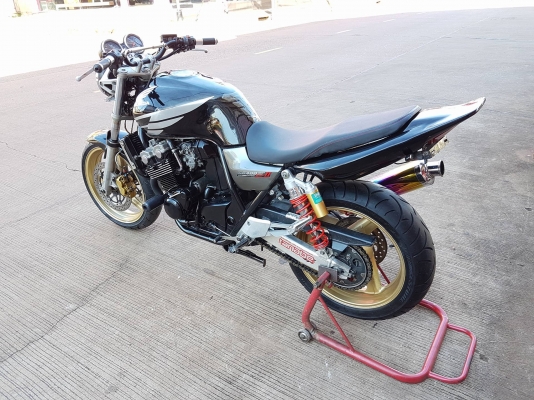 ขายคับ HONDA CB400 TECH2 ปี2003 สีสวย ท้ายเทค3 ท่อแต่ง แฮนด์บาร์ อินวอยส์ สรรพสามิตร ราคา 79500 บาท ส่งได้ทั่วไทยคับ สนใจติดต่อ 081-0578282 FACEBOOK ชาญณรงค์ ป๊อป ชัยอมฤต ไอดีไลน์ POPBIGBIKESAKON คับ สนใจรถสวย ถูก ดี ต้อง POP BIGBIKE SAKONNAKHON คลิปวิดีโ