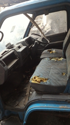 ขายหัวเก๋ง อีซุซุ NKR 4 ล้อกลาง