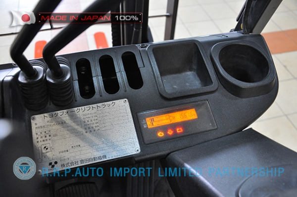 ขายรถโฟล์คลิฟท์มือสอง TOYOTA รุ่น 8FG15-13043 ราคา 255,000 บาท นำเข้าจากประเทศญี่ปุ่น 100\% ไม่เคยใช้งานในไทย
