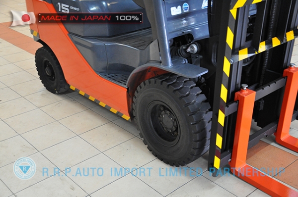 ขายรถโฟล์คลิฟท์มือสอง TOYOTA รุ่น 8FG15-13043 ราคา 255,000 บาท นำเข้าจากประเทศญี่ปุ่น 100\% ไม่เคยใช้งานในไทย