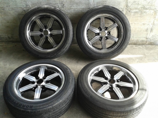 ขอบ17นิ้ว6รู พร้อมยาง สวยๆ 4 ล้อ ราคา 7900 บาท