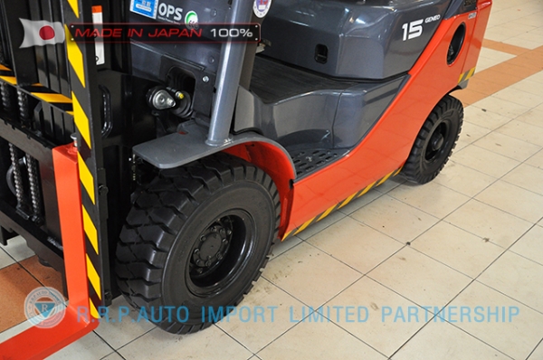 ขายรถโฟล์คลิฟท์มือสอง TOYOTA รุ่น 8FD15-33367 ราคา 385,000 บาท นำเข้าจากประเทศญี่ปุ่น 100\% ไม่เคยใช้งานในไทย