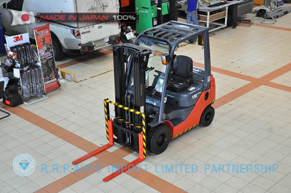 ขายรถโฟล์คลิฟท์มือสอง TOYOTA รุ่น 8FD15-33367 ราคา 385,000 บาท นำเข้าจากประเทศญี่ปุ่น 100\% ไม่เคยใช้งานในไทย