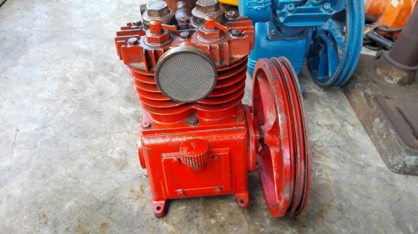 หัวปั้มลมญี่ปุ่น Fuji Japan ขนาด 1 แรง สภาพสวยสดแน่นมาเทสก่อนได้!!