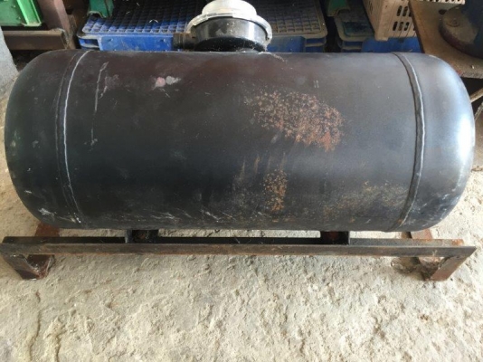 ถังก๊าช LPG ติดรถขนาดบรรจุ 58 ลิตร ถังก๊าช LPG ติดรถขนาดบรรจุ 58 ลิตร