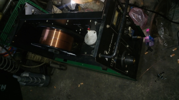 ขายเครื่องเชื่อม hitronic MIG250s  ใช้ไฟบ้าน220vเชื่อมเหล็ก,สแตลเลส,ปิเนียมอาก้อนได้