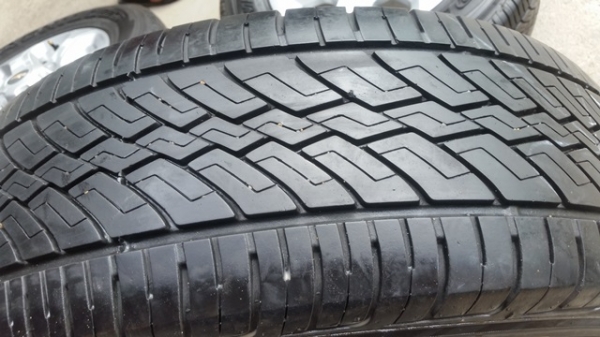 ขายล้อChev colorado 16 ยาง215/70/16 4 ล้อ