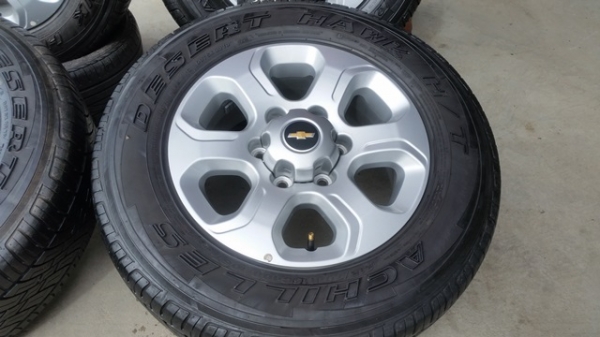 ขายล้อChev colorado 16 ยาง215/70/16 4 ล้อ