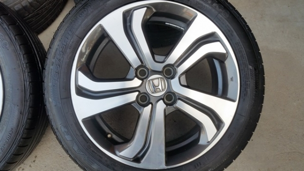 ขายล้อHONDA All New City 16ยางปี 15 4 ล้อ ขายล้อHONDA All New City 16ยางปี 15 4 ล้อ