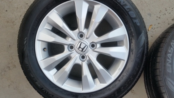 ขายล้อHONDA CITY 15 ยางปี 0715  4 ล้อ