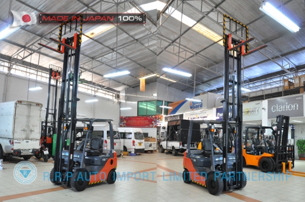 ขายรถโฟล์คลิฟท์มือสอง TOYOTA รุ่น  8FG15-30588 ราคา 285,000 บาท นำเข้าจากประเทศญี่ปุ่น 100\% ไม่เคยใช้งานในไทย