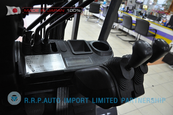 ขายรถโฟล์คลิฟท์มือสอง TOYOTA รุ่น  8FD15-20149 ราคา 335,000 บาท นำเข้าจากประเทศญี่ปุ่น 100\% ไม่เคยใช้งานในไทย