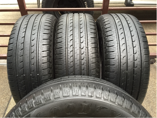 ยาง Goodyear 265 65 17 ปี15 ดอกเต็ม เนื้อนิ่ม ราคาไม่แพง