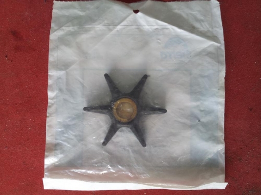 ยางปั๊มน้ำเครื่อง evinrude 10 แรง