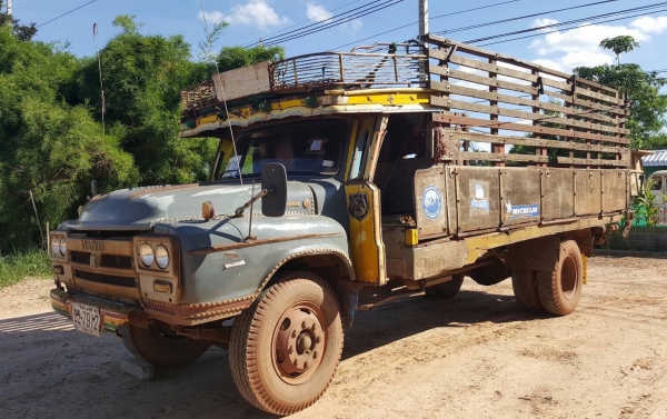 ขาย 6 ล้อ หัวยาว เครื่อง 6BB1 145 แรงม้า คัสซีสวยตลอดเส้น ทะเบียนพร้อมโอนครับ