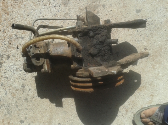 ขายปั้มลมเครื่องฮีโน่EH700แปลงใส่เบลคทิพฟี่