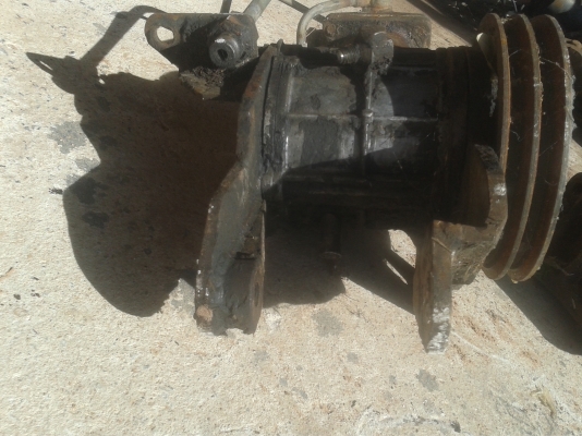 ขายปั้มลมเครื่องฮีโน่EH700แปลงเป็นเบลคทิพฟี่