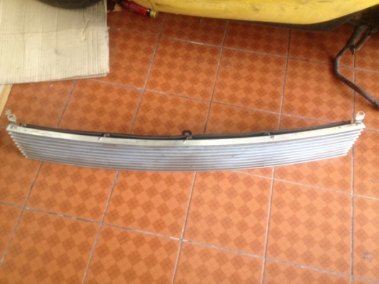 กระจังหน้าเเต่ง TOYOTA BB เก่าญี่ปุ่นเเท้สภาพสวย กระจังหน้าเเต่ง TOYOTA BB เก่าญี่ปุ่นเเท้สภาพสวย