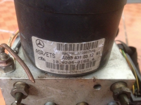 ปั้ม ABS BENZ C240 V6 เก่าญี่ปุ่นเเท้สภาพดี ปั้ม ABS BENZ C240 V6 เก่าญี่ปุ่นเเท้สภาพดี