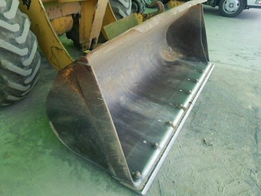 Komatsu 510 SN: 17199 กรองเดี่ยว ซีเรียลสูงมาก สวยจัด ราคาไม่แพงครับ