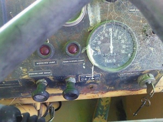 Komatsu 510 SN: 17199 กรองเดี่ยว ซีเรียลสูงมาก สวยจัด ราคาไม่แพงครับ