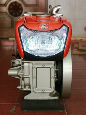 ขาย Kubota RT140 Plus สภาพ 95\% มีใบรับประกันให้ ประกันเหลืออีก 2 ปีกว่า 36,000 บาท