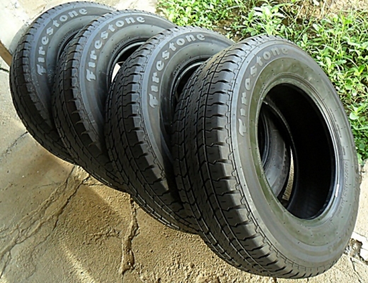 ยางกระบะขอบ15 ไฟร์สโตน215-70-R15 ลงพื้นปี15 (4เส้น 3,800)