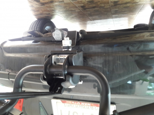 ชุดลากเรือสำหรับรถเก๋ง แบบแกนเสียบถอดได้ ไม่เจาะไม่เชื่อมรถ