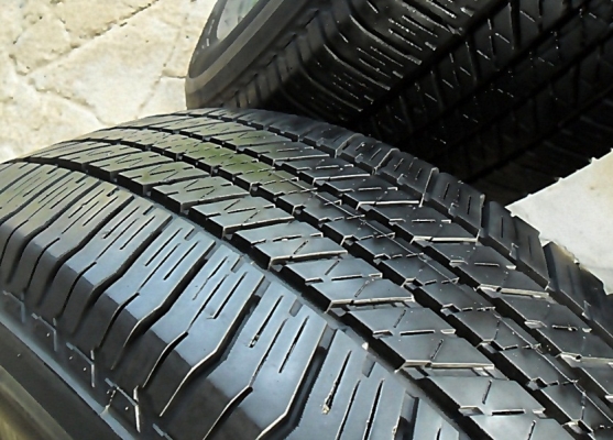 ยาง17กระบะสูง บริดสโตน265-65-R17ลงพื้นปลายปี14 (4เส้น4,800)