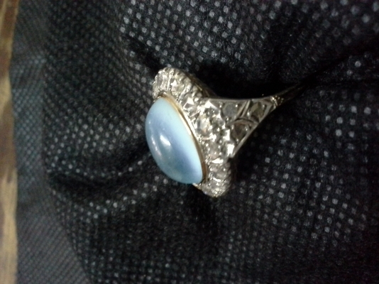 แหวนเพชรซีก อความารีน แหวนเพชรซีก อความารีน