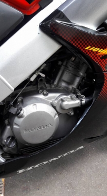 ขายลูกเดียวcbr150r คาบู ปี2546 เล่มครบทุกคัน