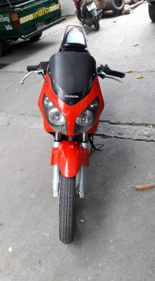 ขายลูกเดียวcbr150r คาบู ปี2546 เล่มครบทุกคัน