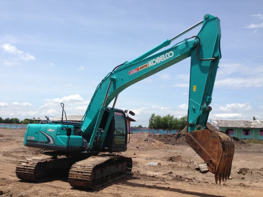 ขาย KOBELCO SK200-8 Super-X รถสวย เดิมๆ 5300 ชม ติดต่อโดยตรง 081-4283210
