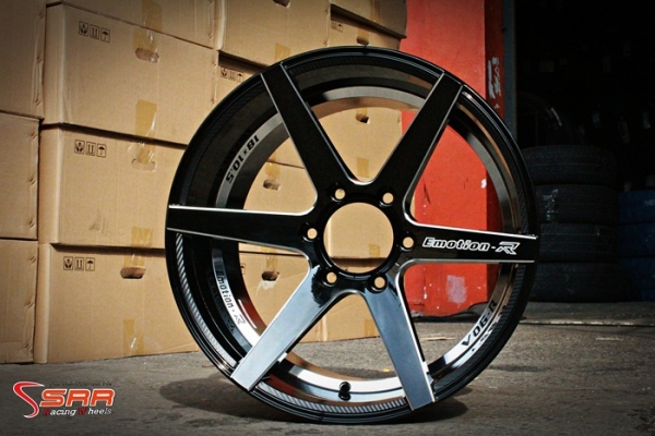 V06 Emotion-R ขอบ18 6H139.7 งานใหม่ปั๊มก้าน ราคาพิเศษ