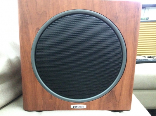 ลำโพงตั้งพื้น DENON SC-T33 1 คู่ Subwoofer Polk Audio PSW110 1 ตัว ลำโพงตั้งพื้น DENON SC-T33 1 คู่ Subwoofer Polk Audio PSW110 1 ตัว