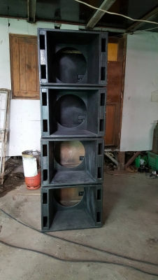 ขายตู้ลำโพงกลางแจ้ง ขายเหมา 8 ใบ ขายตู้ลำโพงกลางแจ้ง ขายเหมา 8 ใบ