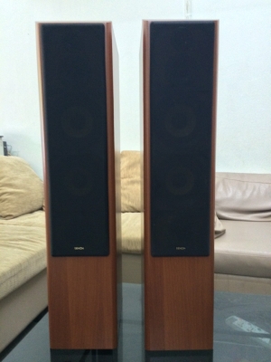 ลำโพงตั้งพื้น DENON SC-T33 1 คู่ Subwoofer Polk Audio PSW110 1 ตัว ลำโพงตั้งพื้น DENON SC-T33 1 คู่ Subwoofer Polk Audio PSW110 1 ตัว