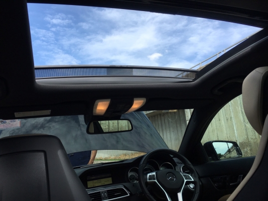 benz c180 coupe สีดำ ปี 2012 amg ท็อปสุดออฟชั่นเต็ม benz c180 coupe สีดำ ปี 2012 amg ท็อปสุดออฟชั่นเต็ม