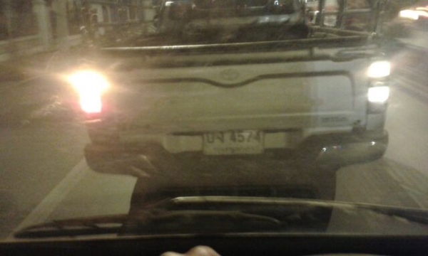 ขอแก้ข่าวเรื่องโกงรถหน่อยครับ...เนื่องจากรถพังอยู่ที่หาดใหญ่ ลูกค้าเลยยังไม่จ่ายเงินจนกว่าจะซ่อมเสร็จ