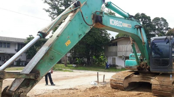ขาย 2,390,000 KOBELCO sk 200-8 yn 12 super X 6,900 ชม. เครื่องดี ปั้มแรง แจ้งจำหน่าย รถสวยพร้อมใช้ 090-772-3710 090-772-3708 ขาย 2,390,000 KOBELCO sk 200-8 yn 12 super X 6,900 ชม. เครื่องดี ปั้มแรง แจ้งจำหน่าย รถสวยพร้อมใช้ 090-772-3710 090-772-3708