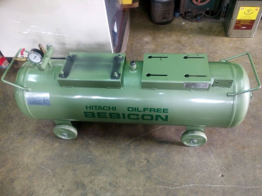 คุณลูกค้าท่านใดสนใจถังลมลูกสูบ HITACHI  125ลิตร โทรหาเราน้า